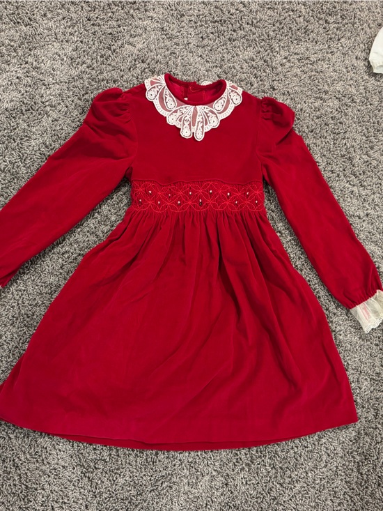 Polly Flinders Other - Vintage Polly Flinders Girls Red Velvet Dress with Lace Collar and embroidey